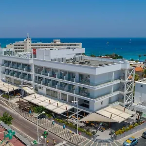 3* Otel Plaza
