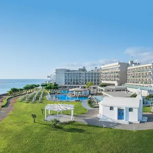 4* Otel Pernera