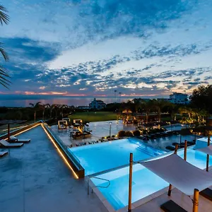 4* מלון Cavo Zoe Seaside